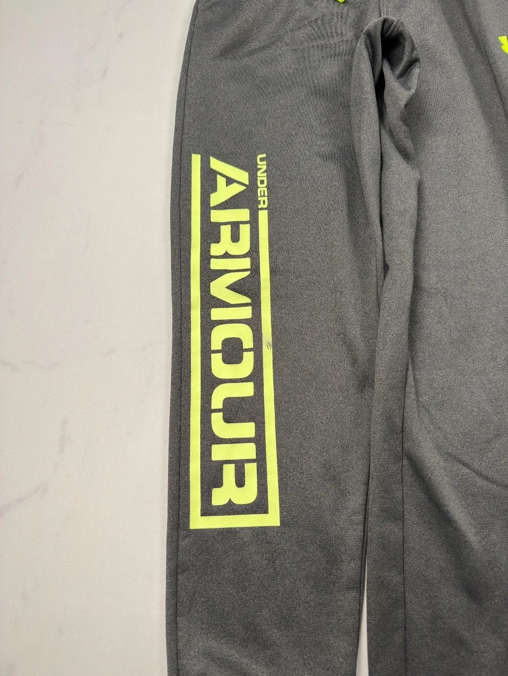 Under Armour Sweatpants Gray Neon Logo Loose Fit - Boys Large